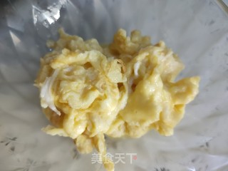 什锦炒米饭的做法步骤：2