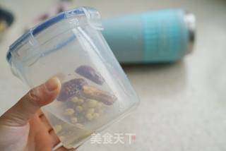 麦仁红枣豆浆的做法步骤：3