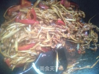 竹笋炒肉丝的做法步骤：9