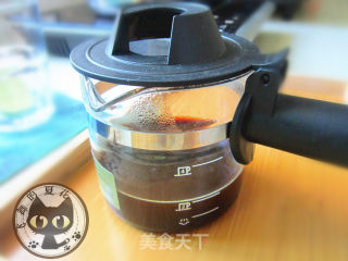 青柠特调冰咖的做法步骤：1