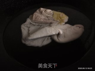 白切猪肚的做法步骤：4