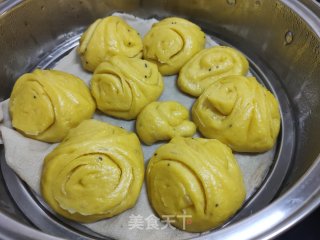 南瓜花卷的做法步骤：19