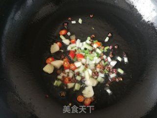 咖喱小龙虾尾的做法步骤：5