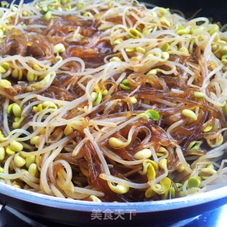 豆芽炒红薯粉的做法步骤：10