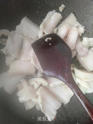 熊掌豆腐回锅肉的做法步骤：6