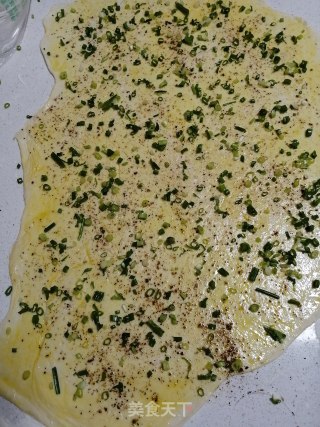迷你香葱花卷儿的做法步骤：3