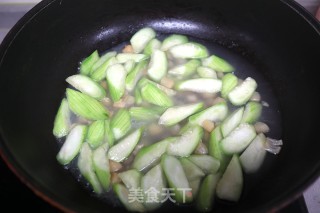 丝瓜干贝汤的做法步骤：8