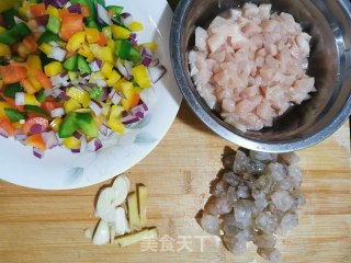 虾仁鸡丁什锦的做法步骤：1
