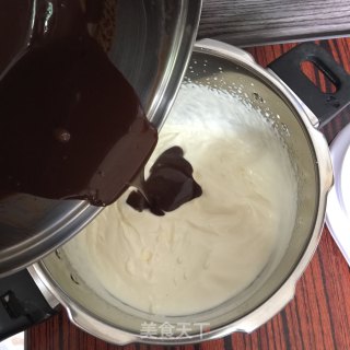 巧克力蛋糕的做法步骤：17