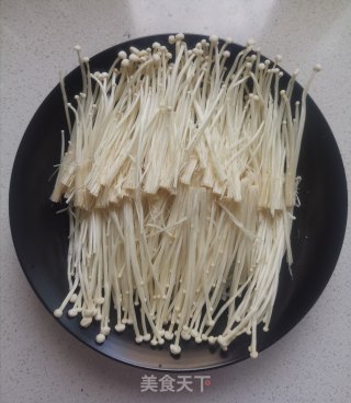 蒜蓉粉丝蒸金针菇的做法步骤：7