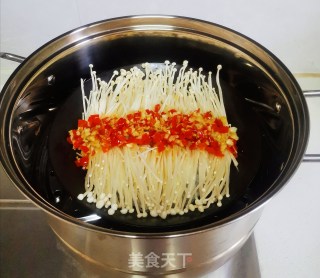 蒜蓉粉丝蒸金针菇的做法步骤：10