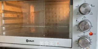 简易版披萨的做法步骤：3