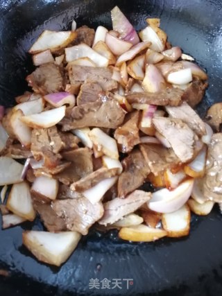 圆葱炒牛肉的做法步骤：6