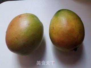 芒果糯米糍的做法步骤：1