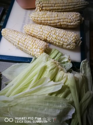 充满丰收感的金色早餐  玉米烙&牛奶蒸蛋的做法步骤：2