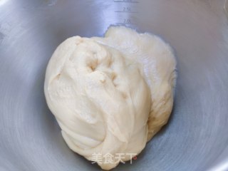 日式维也纳豆沙面包的做法步骤：7