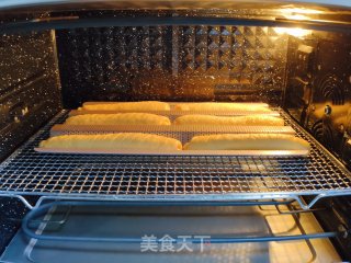 日式维也纳豆沙面包的做法步骤：15