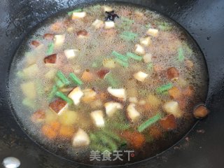 香菇肉丁时蔬卤的做法步骤：14