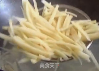 爽脆藕条的做法步骤：4