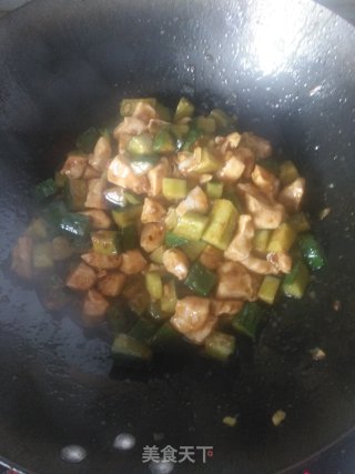 酱爆鸡丁的做法步骤：11