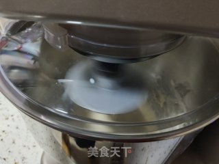 豆沙卷面包的做法步骤：5