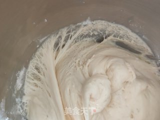 豆沙卷面包的做法步骤：7