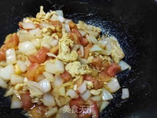 西红柿洋葱炒鸡蛋的做法步骤：7
