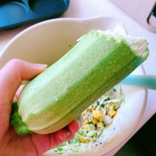 玉米饼的做法步骤：2