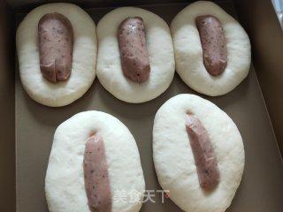 香肠面包的做法步骤：15
