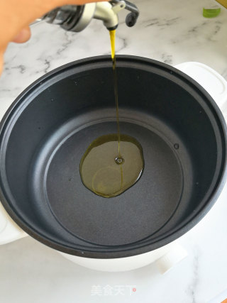 河南人最爱的扁豆肉丝焖面的做法步骤：2