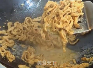蒜薹肉丝的做法步骤：3