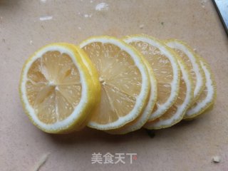柠檬酸辣虾的做法步骤：9