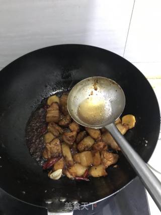 家常红烧肉的做法步骤：7