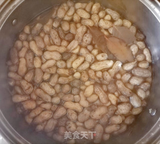 盐水花生 水煮花生的做法步骤：3