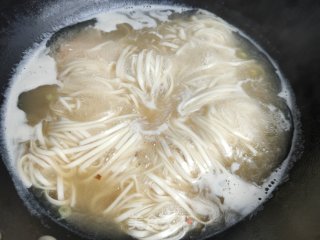 油菜鲜虾面的做法步骤：6