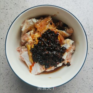 南瓜蒸排骨的做法步骤：4
