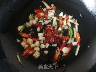 酱炒藕条的做法步骤：7
