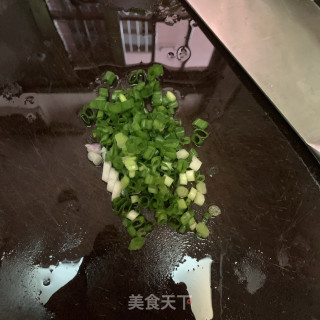 肉酱窝窝头的做法步骤：4