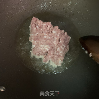 肉酱窝窝头的做法步骤：6