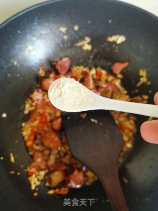 腊味丝瓜煲的做法步骤：10