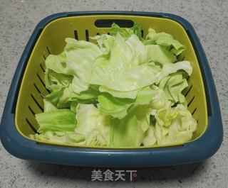 手撕包菜的做法步骤：2