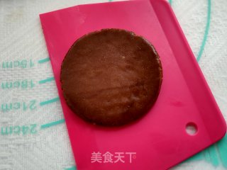 黑糖五仁月饼（内含豪华五仁馅的做法）的做法步骤：16