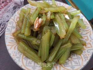 凉拌西芹的做法步骤：10