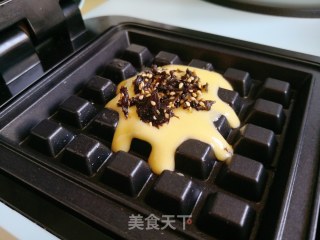 海苔夹心华夫饼的做法步骤：2