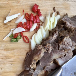 苦瓜拌卤驴肉的做法步骤：10
