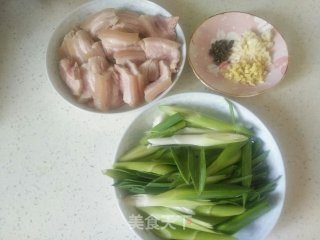 蒜苗回锅肉的做法步骤：4