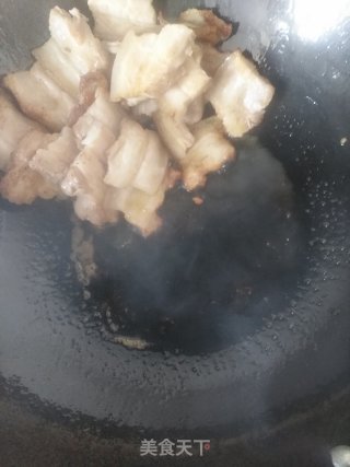 蒜苗回锅肉的做法步骤：7