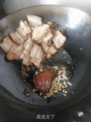 蒜苗回锅肉的做法步骤：8