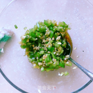 青椒蒜蓉蒸生蚝的做法步骤：7