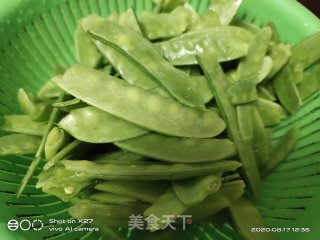五花肉荷兰豆炒面的做法步骤：3